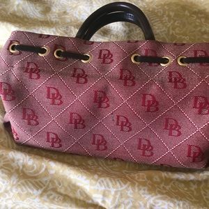 Dooney & Bourke small purse.